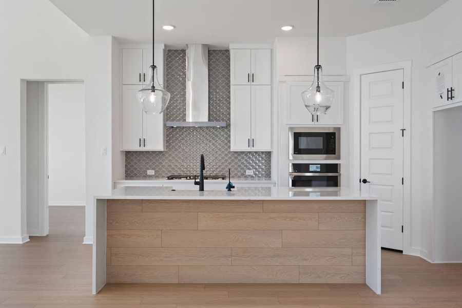 Furnished interior view inside a new home in Park Collection At Park Central, Georgetown (Image 7). Furnished interior view inside a new home in Park Collection At Park Central, Georgetown (Image 7).