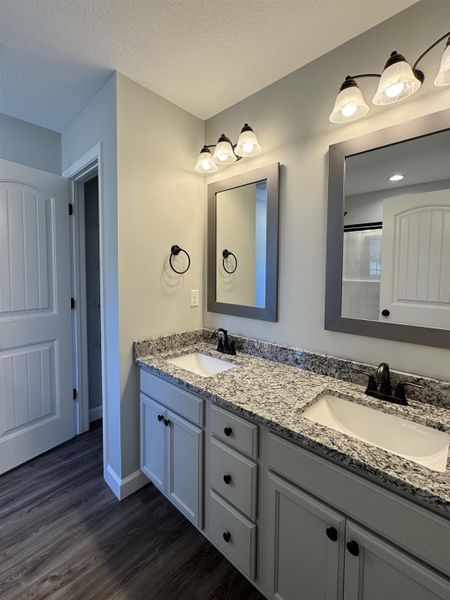 Furnished interior view inside a new home in Bent Tree, Gaffney (Image 8).