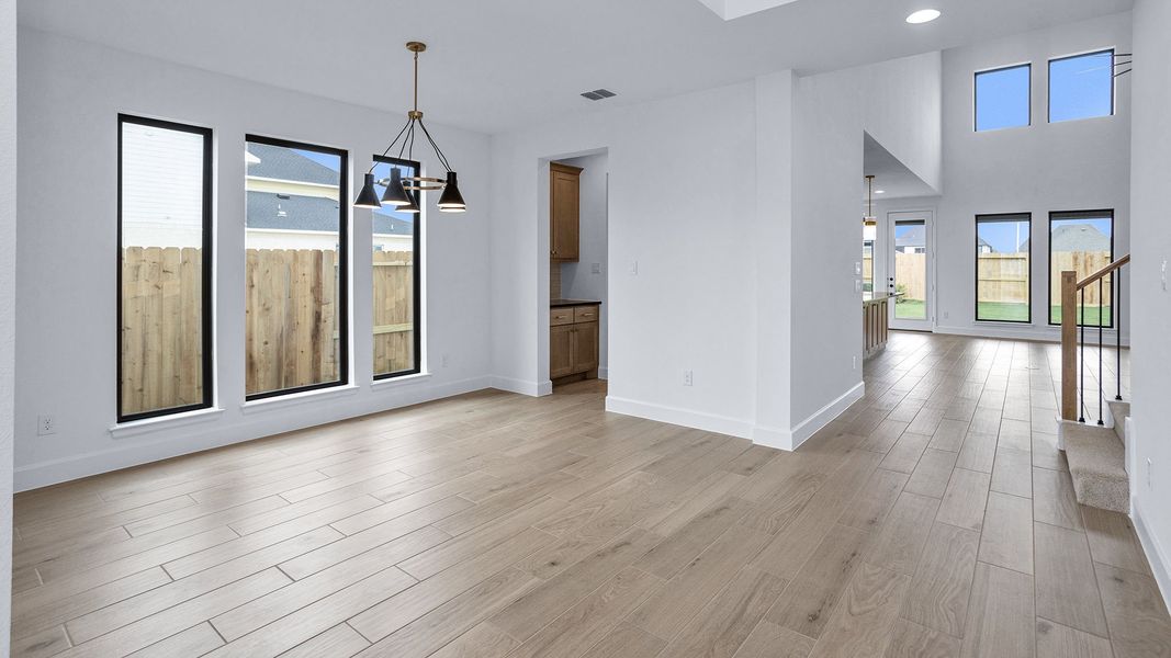 Spacious, unfurnished interior of a new home in Jubilee, Hockley (Image 12).