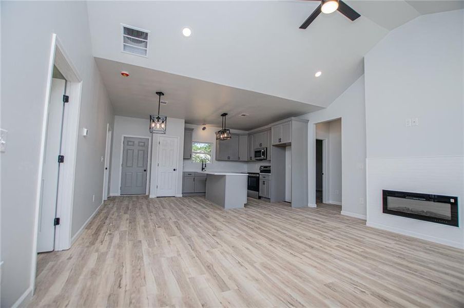 Spacious, unfurnished interior of a new home in , Carrollton (Image 55). Spacious, unfurnished interior of a new home in , Carrollton (Image 55).