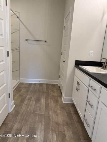 Spacious, unfurnished interior of a new home in Summerglen, Jacksonville (Image 51).