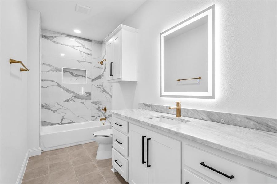 Furnished interior view inside a new home in , Fort Worth (Image 6). Furnished interior view inside a new home in , Fort Worth (Image 6).