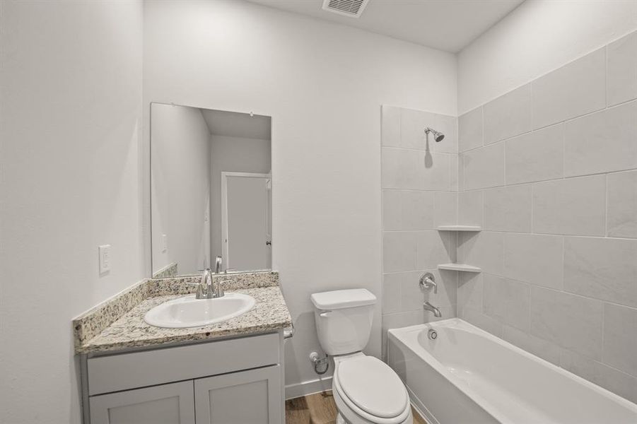 Furnished interior in a model home at Pecan Lakes Estates in Navasota (Image 20). Furnished interior in a model home at Pecan Lakes Estates in Navasota (Image 20).