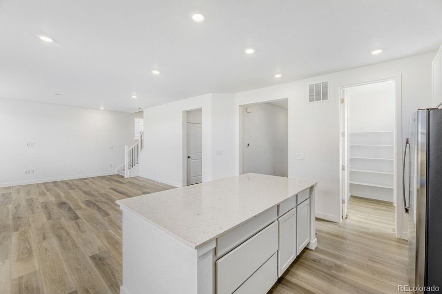 Furnished interior view inside a new home in Vermilion Creek, Centennial (Image 3).