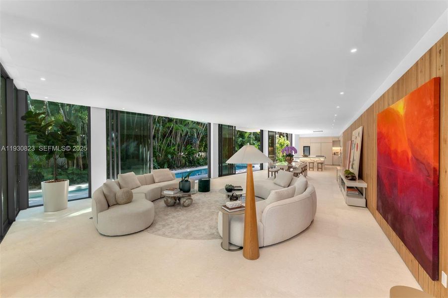 Community amenities in , Miami (Image 57).