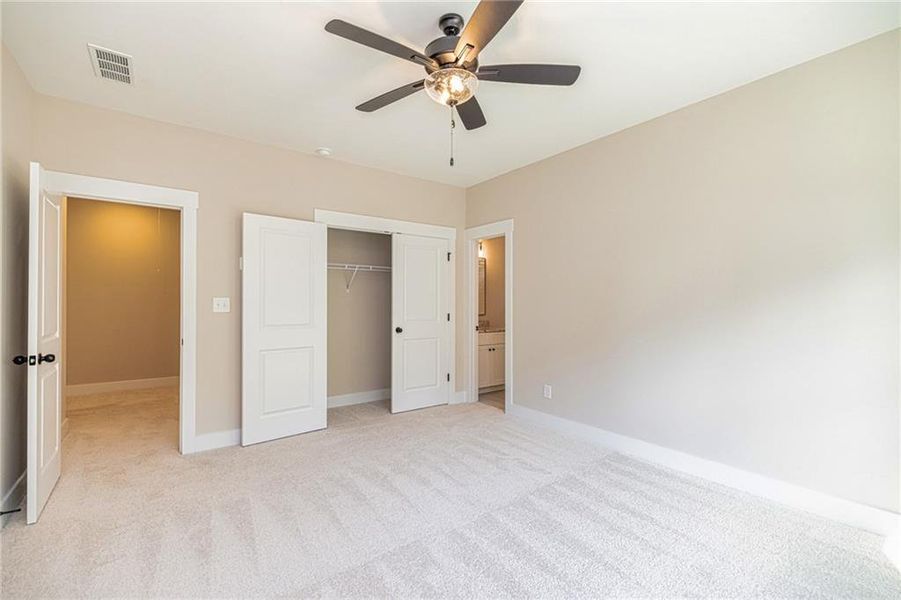 Spacious, unfurnished interior of a new home in Platinum Ridge, Sharpsburg (Image 29).