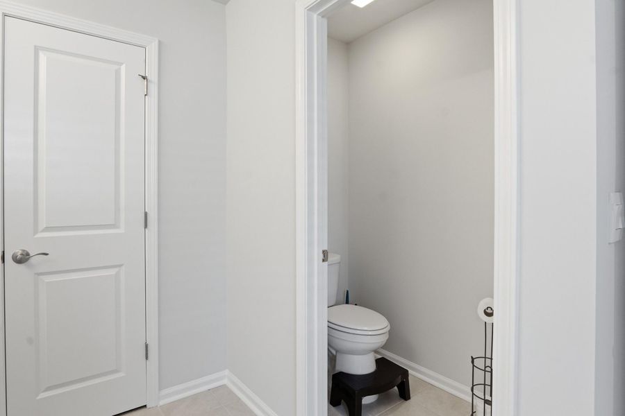Furnished interior view inside a new home in Founders Corner, Lincolnville (Image 39).