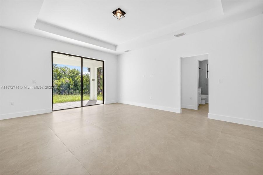 Spacious, unfurnished interior of a new home in , Lehigh Acres (Image 23). Spacious, unfurnished interior of a new home in , Lehigh Acres (Image 23).