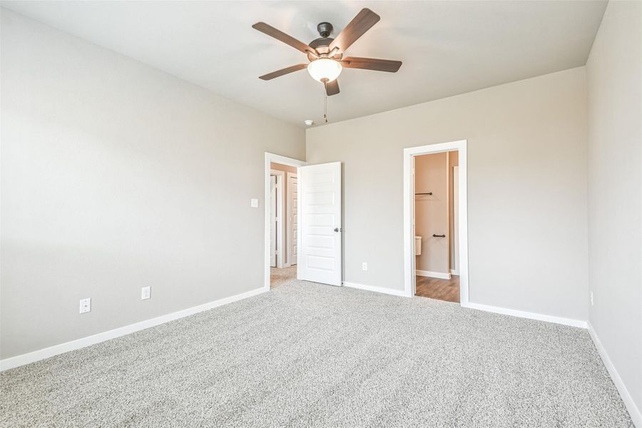 Spacious, unfurnished interior of a new home in Enclave At Dobbin, Magnolia (Image 25).