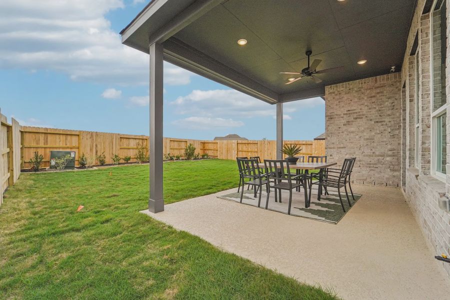Representative exterior details of a home built from the Laramie by Chesmar Homes in Bridgeland, Elgin (Image 3).