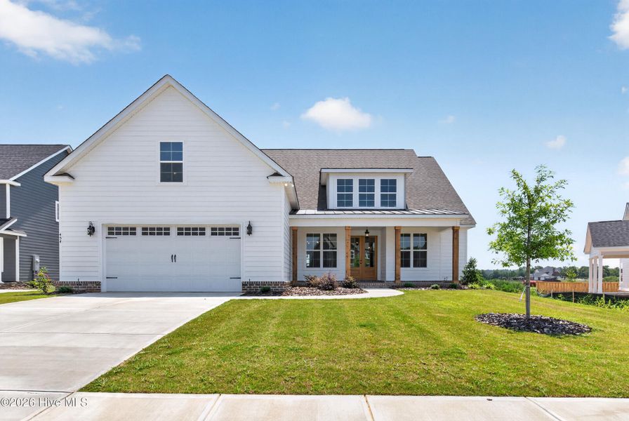 Front exterior of a new home in Highland Lakes, Evans, GA, highlighting curb appeal (Image 29).