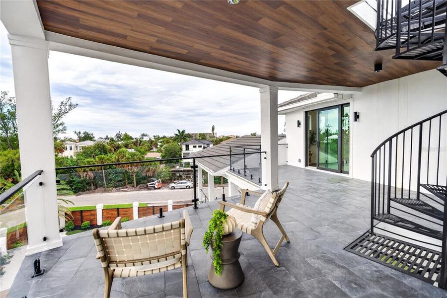 Exterior details and patio area of a home in , Sarasota (Image 36).