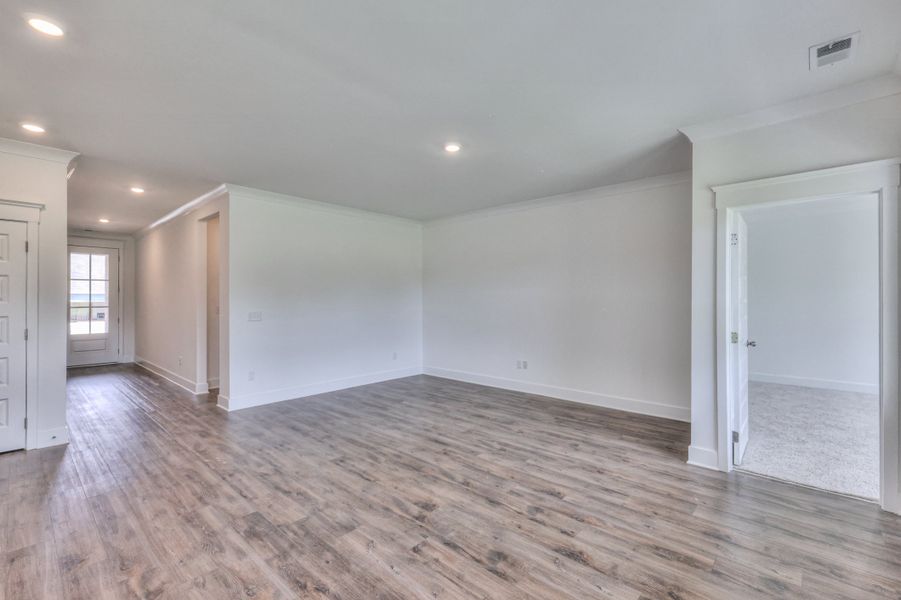 *Photo of Cleveland Plan. Design Features may vary per community.