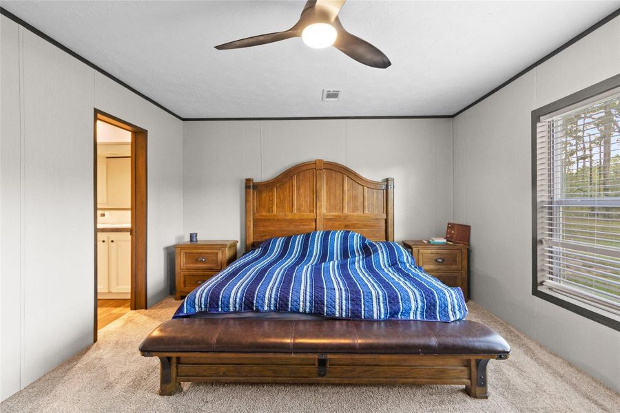 Furnished interior view inside a new home in , Huntsville (Image 4).