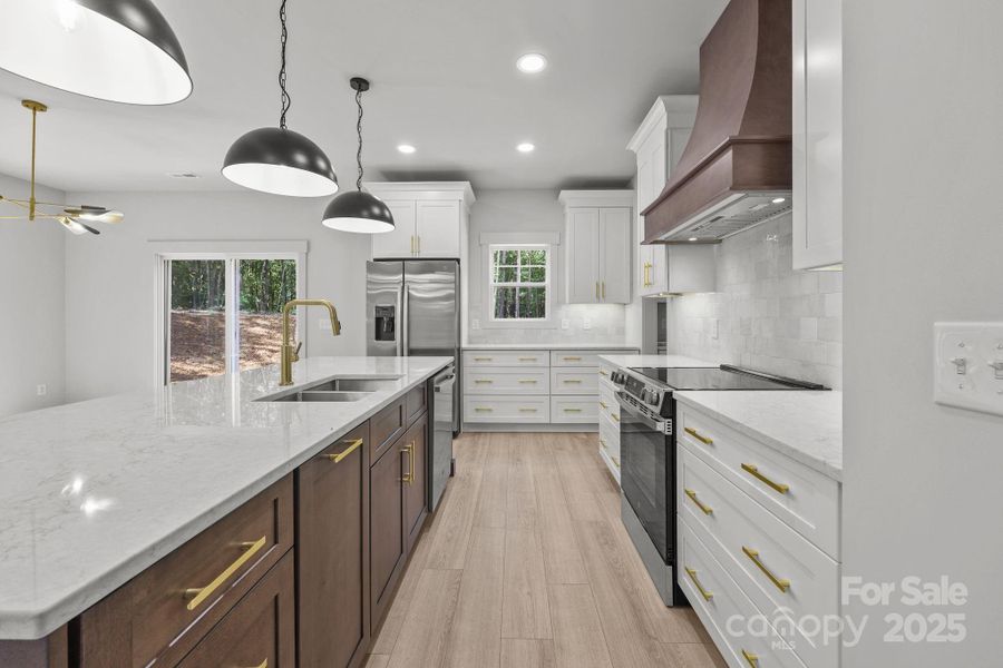 Furnished interior view inside a new home in , Richfield (Image 6).