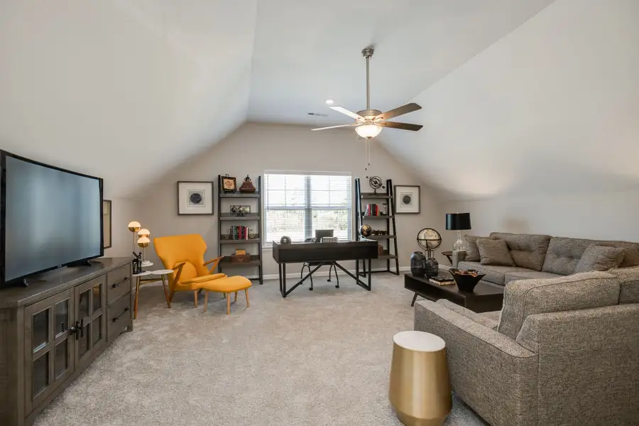 Image 12 of a home in Wheatfield. Image 12 of a home in Wheatfield.