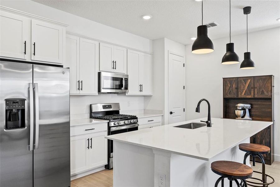 Furnished interior view inside a new home in , Apollo Beach (Image 6).