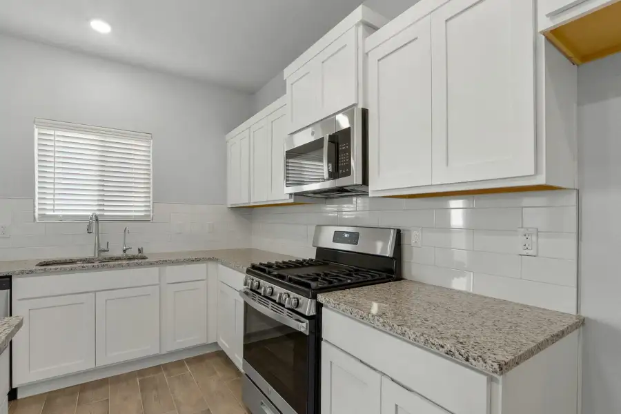 Representative furnished interior of a home built from the Winfield by View Homes in Paseo del Este, El Paso (Image 5). Representative furnished interior of a home built from the Winfield by View Homes in Paseo del Este, El Paso (Image 5).