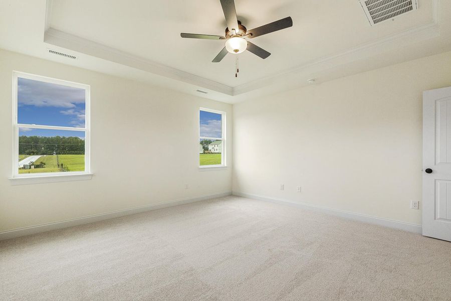 Spacious, unfurnished interior of a new home in Berea Farms, Four Oaks (Image 29).
