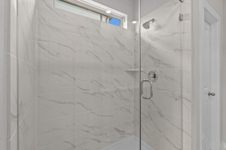 Close-up of interior finishes inside a home in Laurel Landing 40', Alvin (Image 11). Close-up of interior finishes inside a home in Laurel Landing 40', Alvin (Image 11).