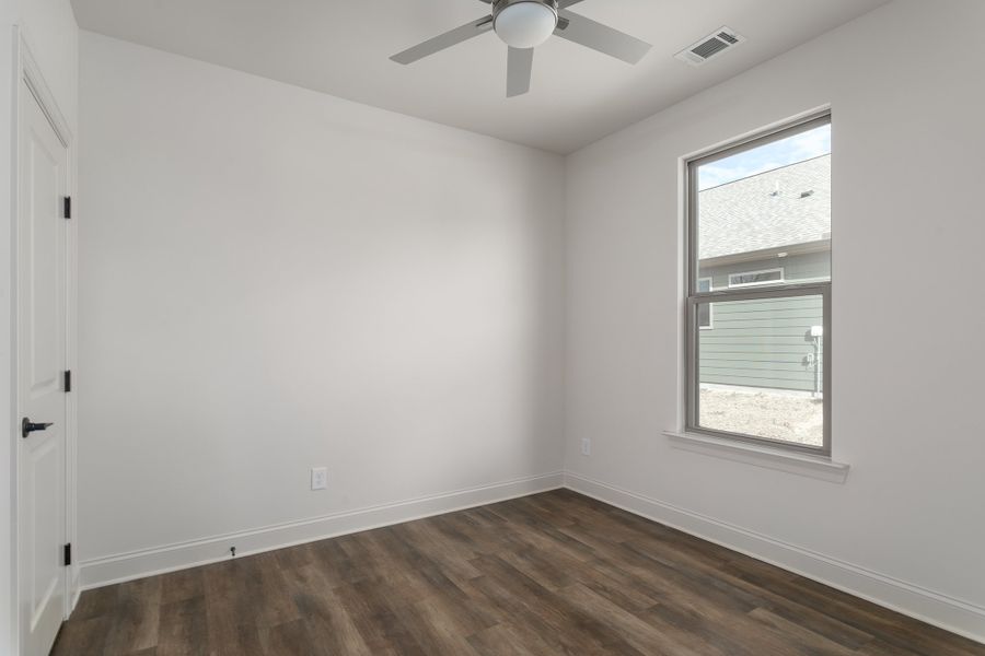 Representative unfurnished interior of a home built from the The Camden by Greentech Homes LLC in The Thicket at Sedman Hills, Hixson (Image 13).