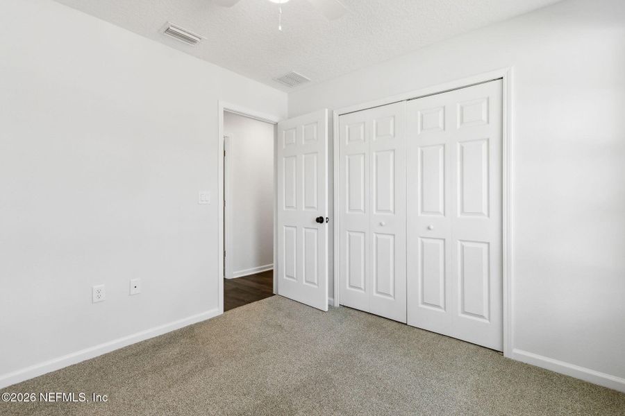 Spacious, unfurnished interior of a new home in , Jacksonville (Image 21).
