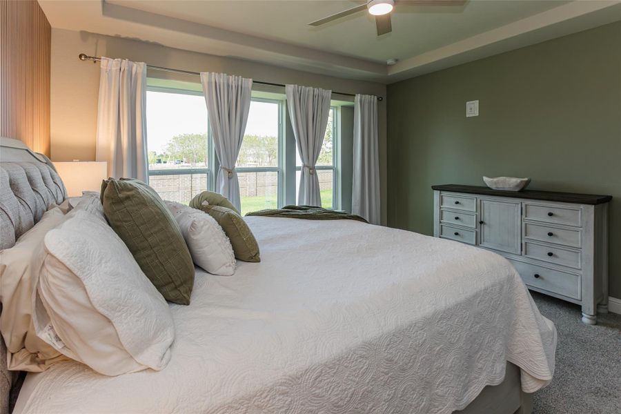 Furnished interior view inside a new home in , Tomball (Image 11).