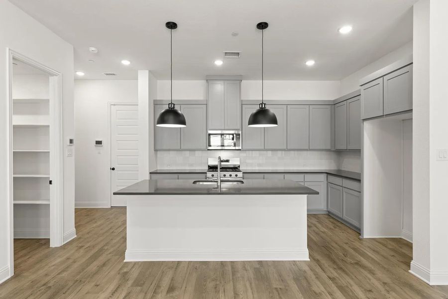 The Emberly A Kitchen