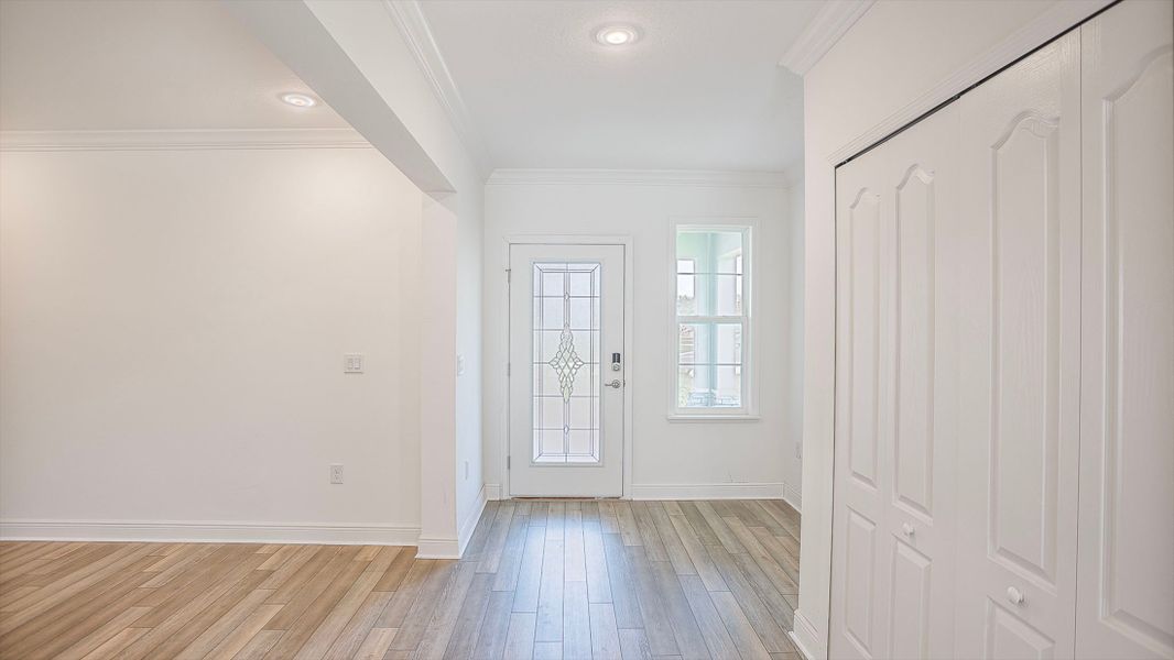 Representative unfurnished interior of a home built from the Ashton by Maronda Homes in Brookshire Green, Kingsland (Image 19).
