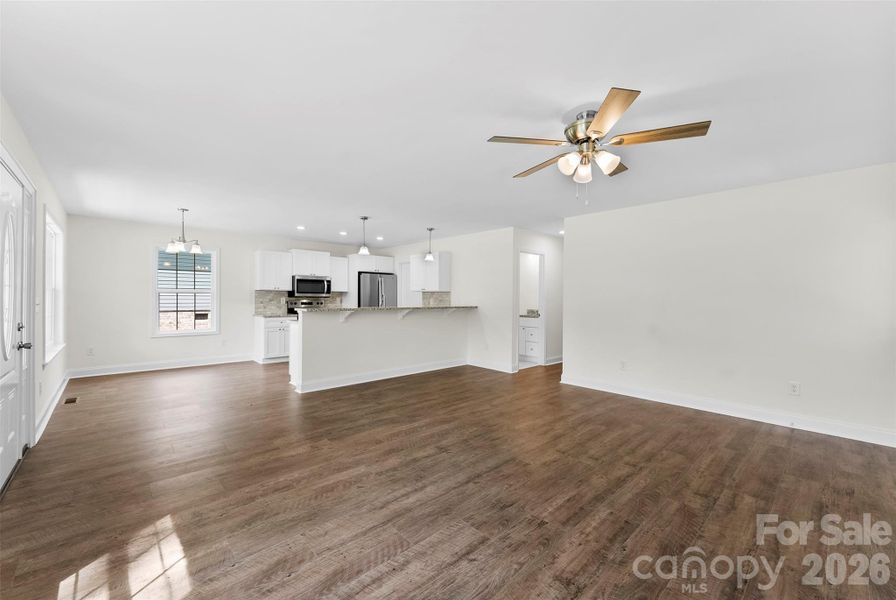 Spacious, unfurnished interior of a new home in , Bessemer City (Image 10).