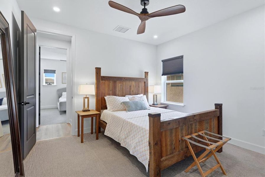 Furnished interior view inside a new home in , Sarasota (Image 52).