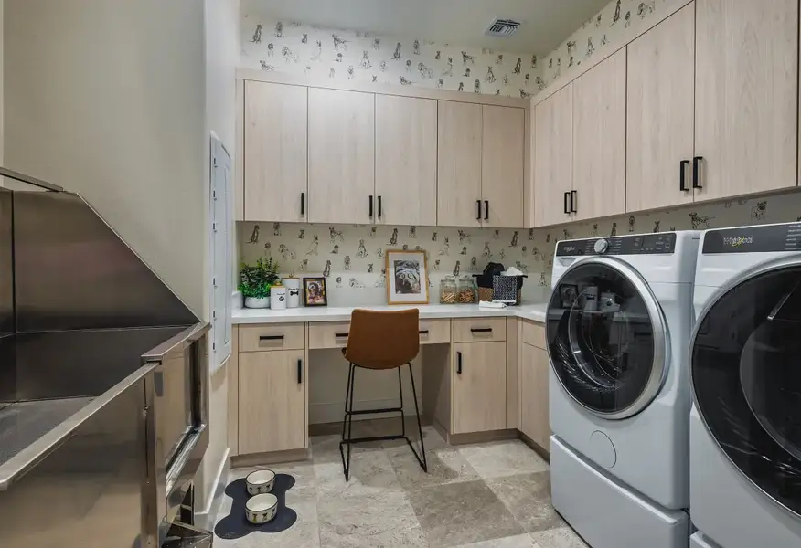 Costa Model Laundry - 14 of 15