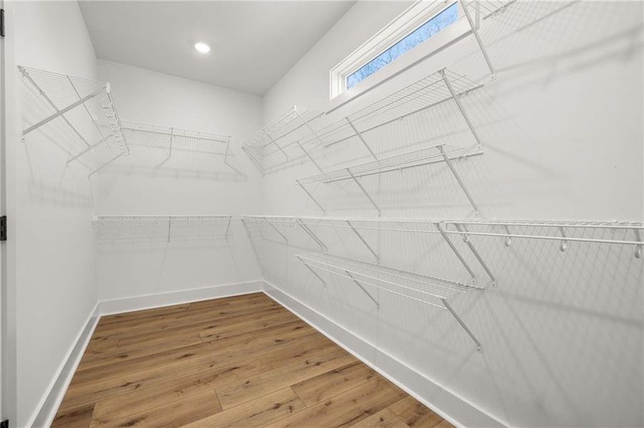 Spacious, unfurnished interior of a new home in , Sugar Hill (Image 27).