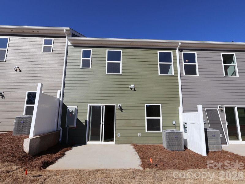 Rear exterior Rear exterior