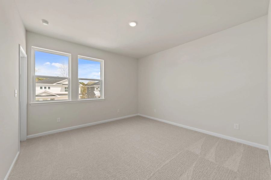 Spacious, unfurnished interior of a new home in Blue Heron Retreat, Little River (Image 21).