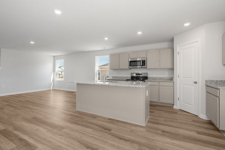 4br New Home in Sunset Beach, NC.  - Slide 8