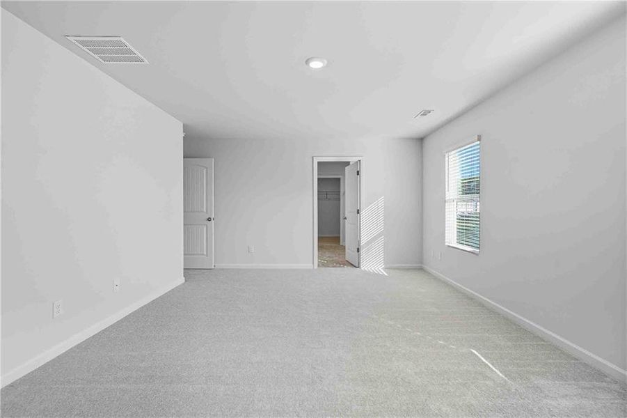 Spacious, unfurnished interior of a new home in , Dawsonville (Image 15).