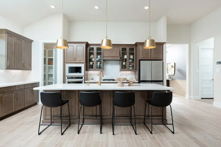 Representative furnished interior of a home built from the Crockett by Beazer Homes in Ellwood, Iowa Colony (Image 6).