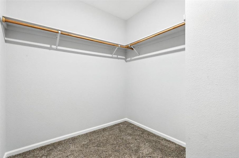 Spacious, unfurnished interior of a new home in , Granbury (Image 23). Spacious, unfurnished interior of a new home in , Granbury (Image 23).