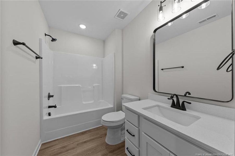 2nd floor bath