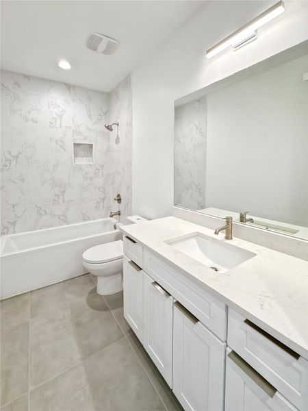 Furnished interior view inside a new home in , Austin (Image 14). Furnished interior view inside a new home in , Austin (Image 14).