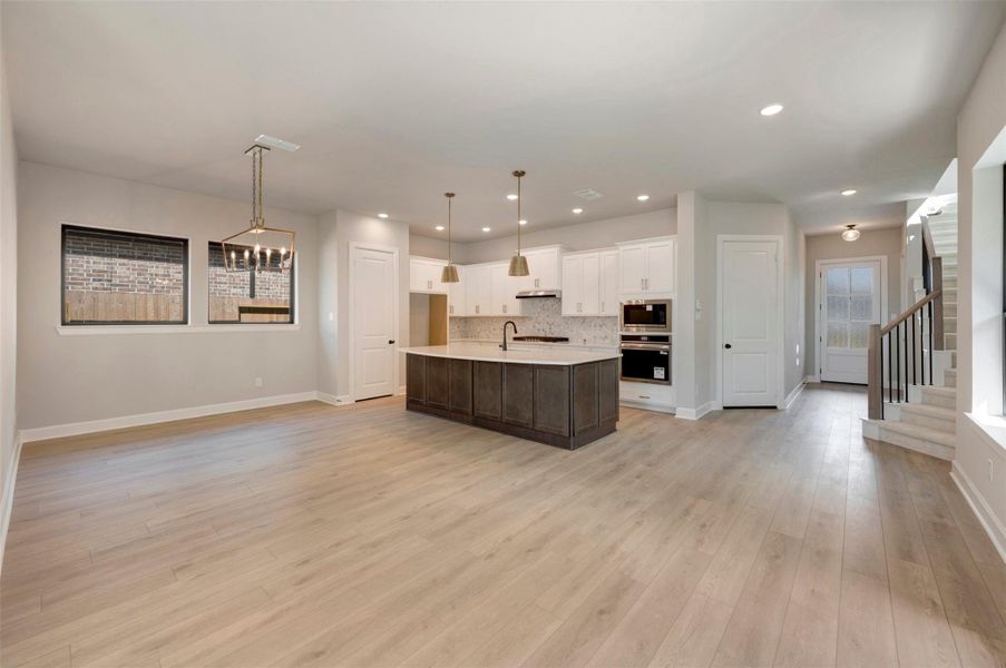 Furnished interior view inside a new home in Sienna - Grove Collection, Missouri City (Image 10).