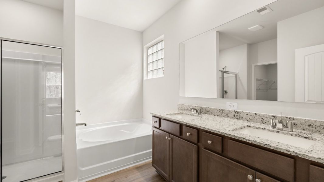 Representative furnished interior of a home built from the Cali by D.R. Horton in South Wind, South Fulton (Image 10).