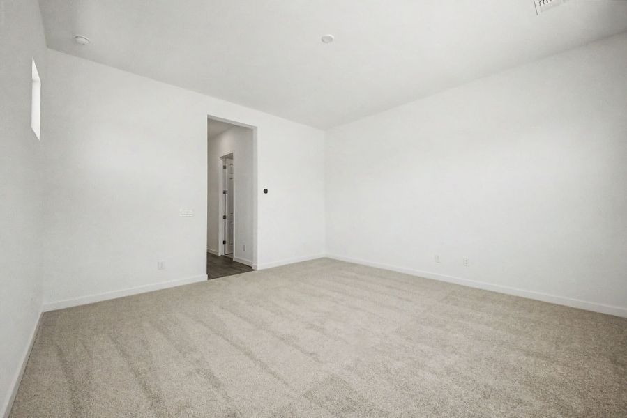 Spacious, unfurnished interior of a new home in Landmarke, San Tan Valley (Image 12). Spacious, unfurnished interior of a new home in Landmarke, San Tan Valley (Image 12).