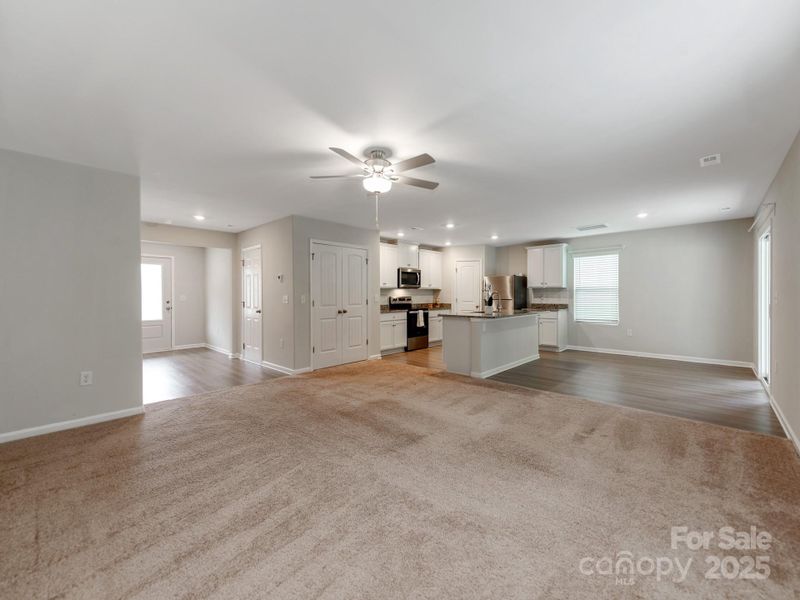 Spacious, unfurnished interior of a new home in McKee Creek Village, Charlotte (Image 16). Spacious, unfurnished interior of a new home in McKee Creek Village, Charlotte (Image 16).
