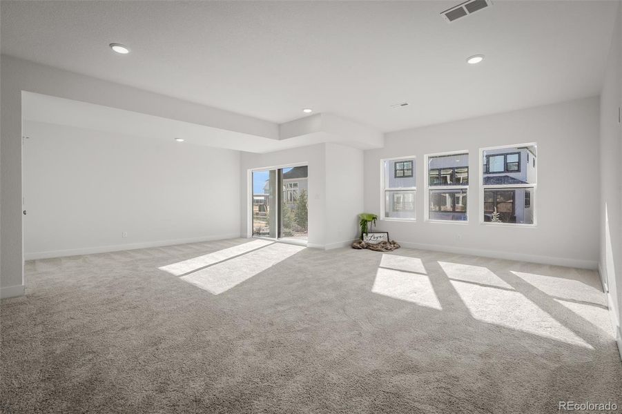 Spacious, unfurnished interior of a new home in Cloverleaf - Pinnacle Collection, Monument (Image 24).