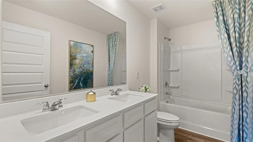 Furnished interior view inside a new home in Shoal Creek, Hampton (Image 32).