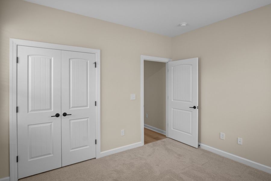 Spacious, unfurnished interior of a new home in Traditions at Carolina Forest, Myrtle Beach (Image 25). Spacious, unfurnished interior of a new home in Traditions at Carolina Forest, Myrtle Beach (Image 25).