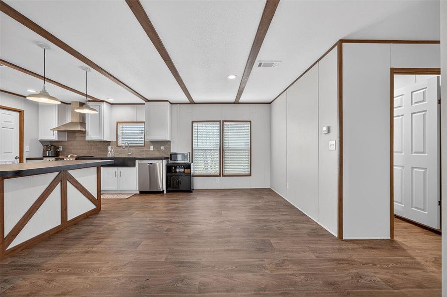 Furnished interior view inside a new home in , Kaufman (Image 12).