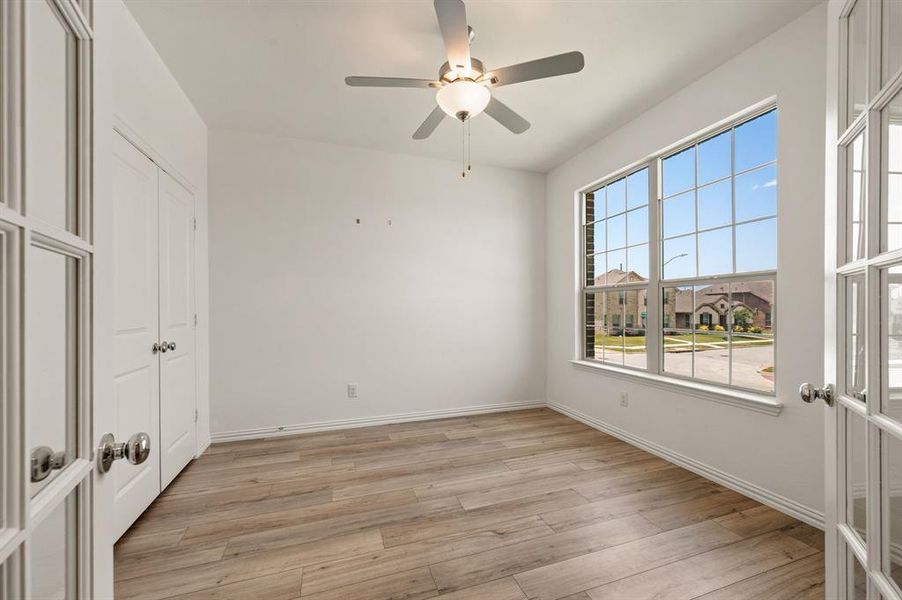Spacious, unfurnished interior of a new home in Northpointe, Fort Worth (Image 31). Spacious, unfurnished interior of a new home in Northpointe, Fort Worth (Image 31).
